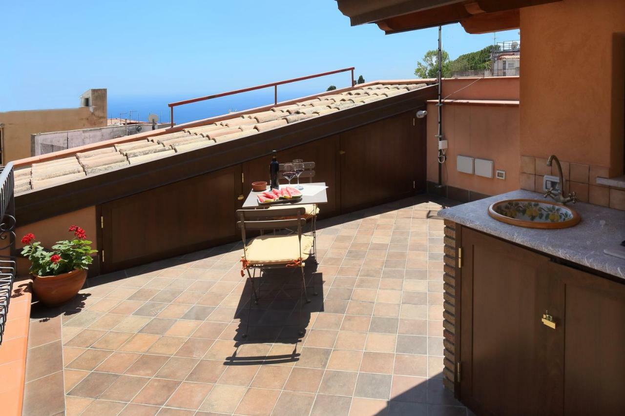 Appartamento Trinacria House Taormina Esterno foto