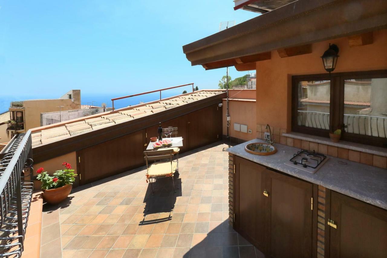 Appartamento Trinacria House Taormina Esterno foto